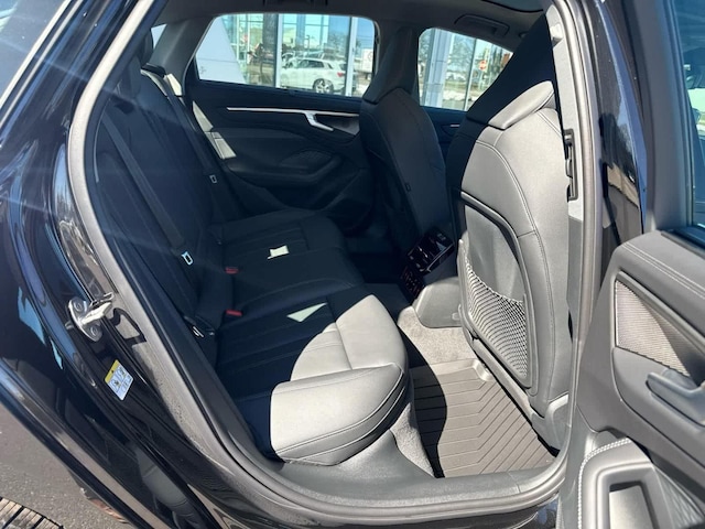 2026 Audi A6 Premium Plus - Photo 20
