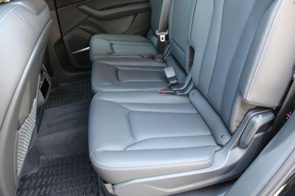 2025 Audi Q7 Premium Plus - Photo 25
