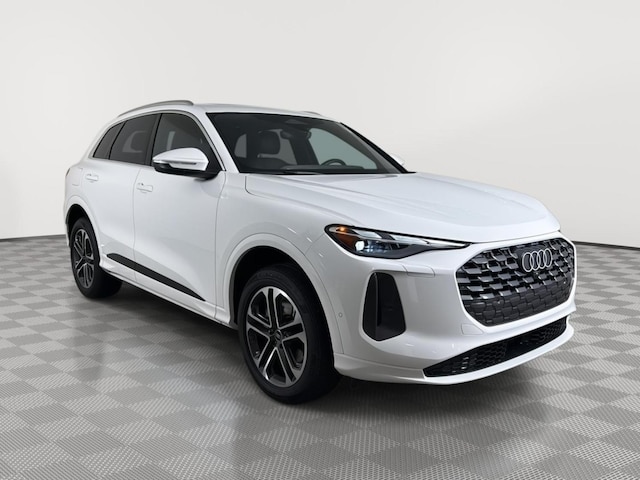 Photo of 2025 Audi Q5