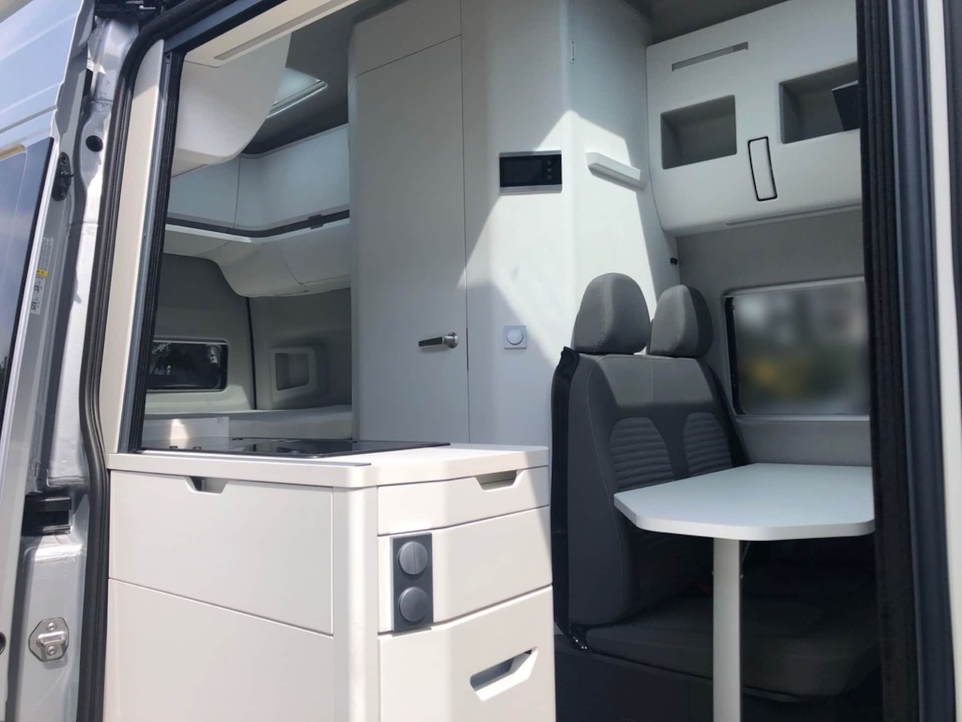Volkswagen Grand California 600