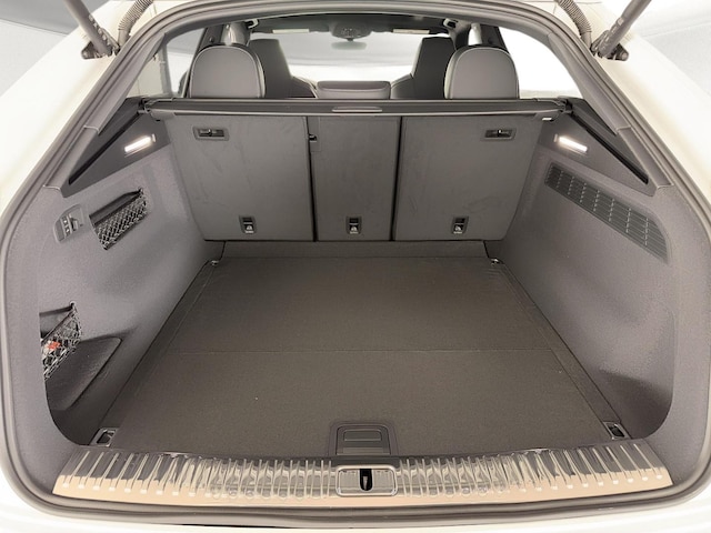 2026 Audi SQ8 Premium Plus - Photo 13