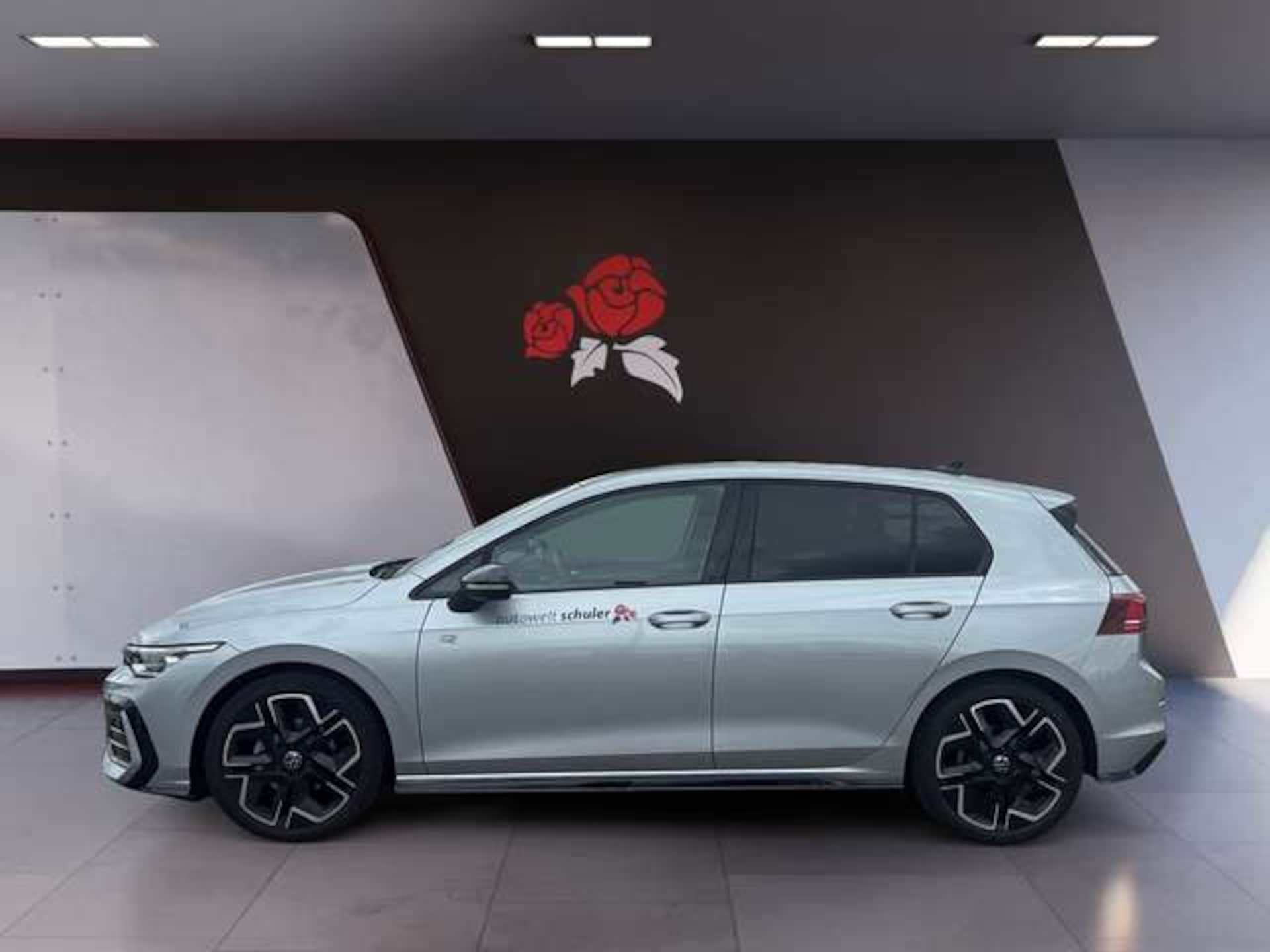 Volkswagen Golf R-Line