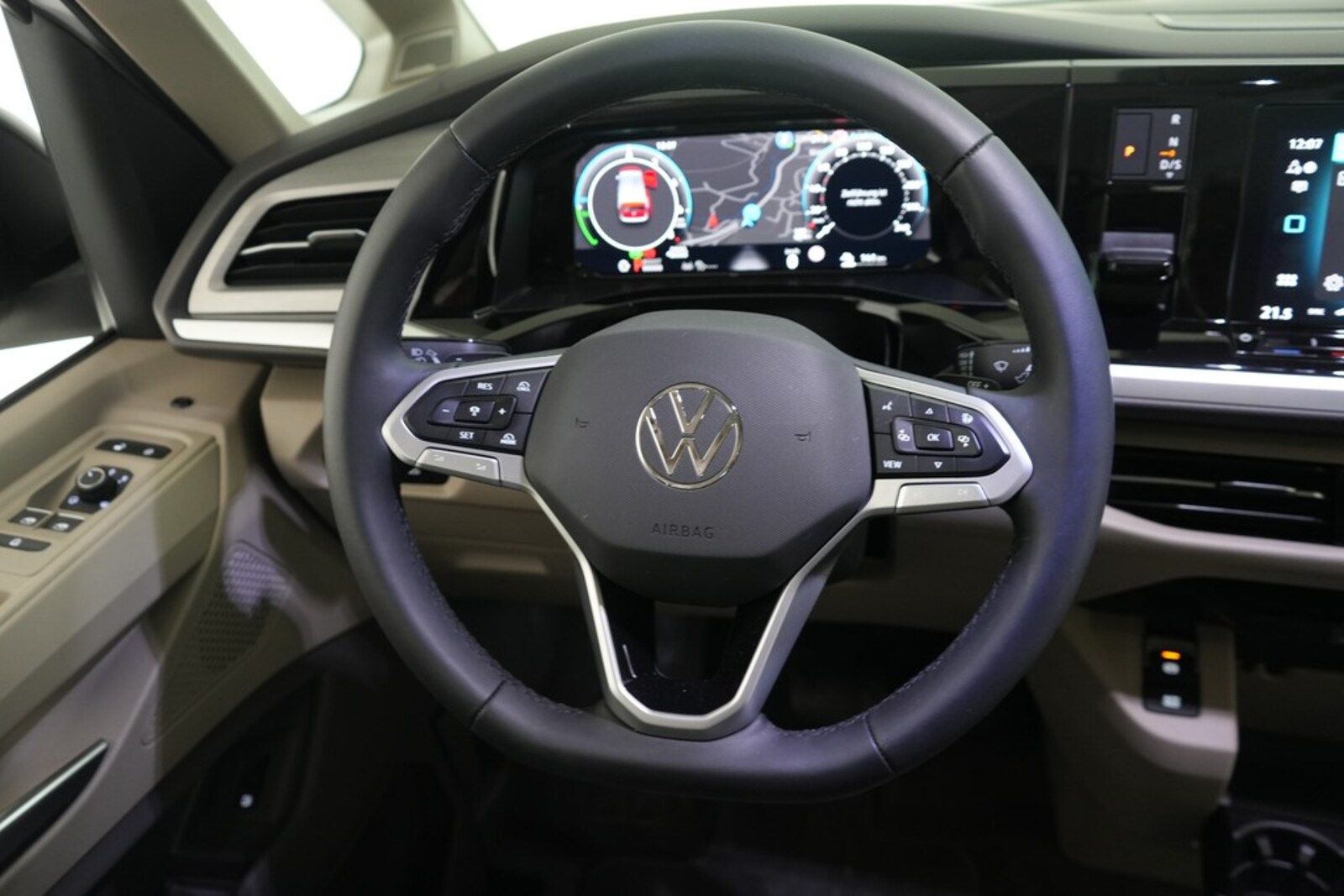 Volkswagen Multivan Langversion – Bild 13