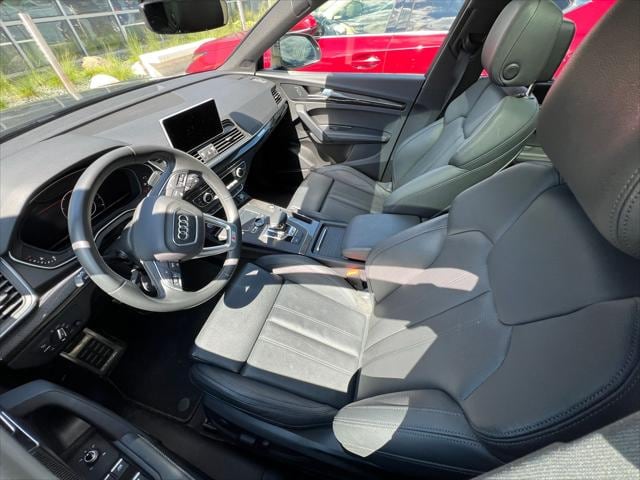 Used 2020 Audi SQ5 Premium Plus with VIN WA1B4AFY8L2067674 for sale in Minneapolis, Minnesota