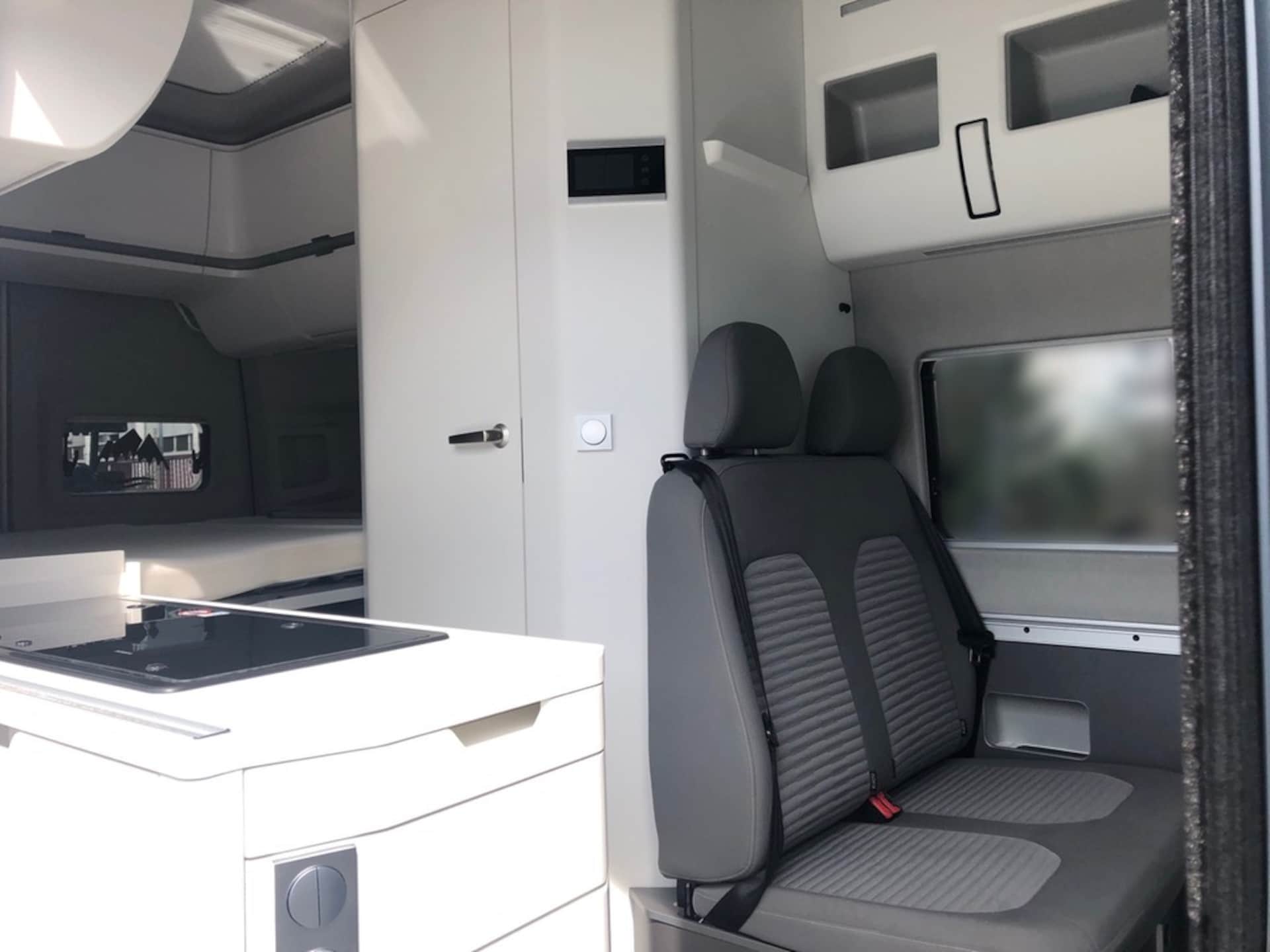 Volkswagen Grand California 600