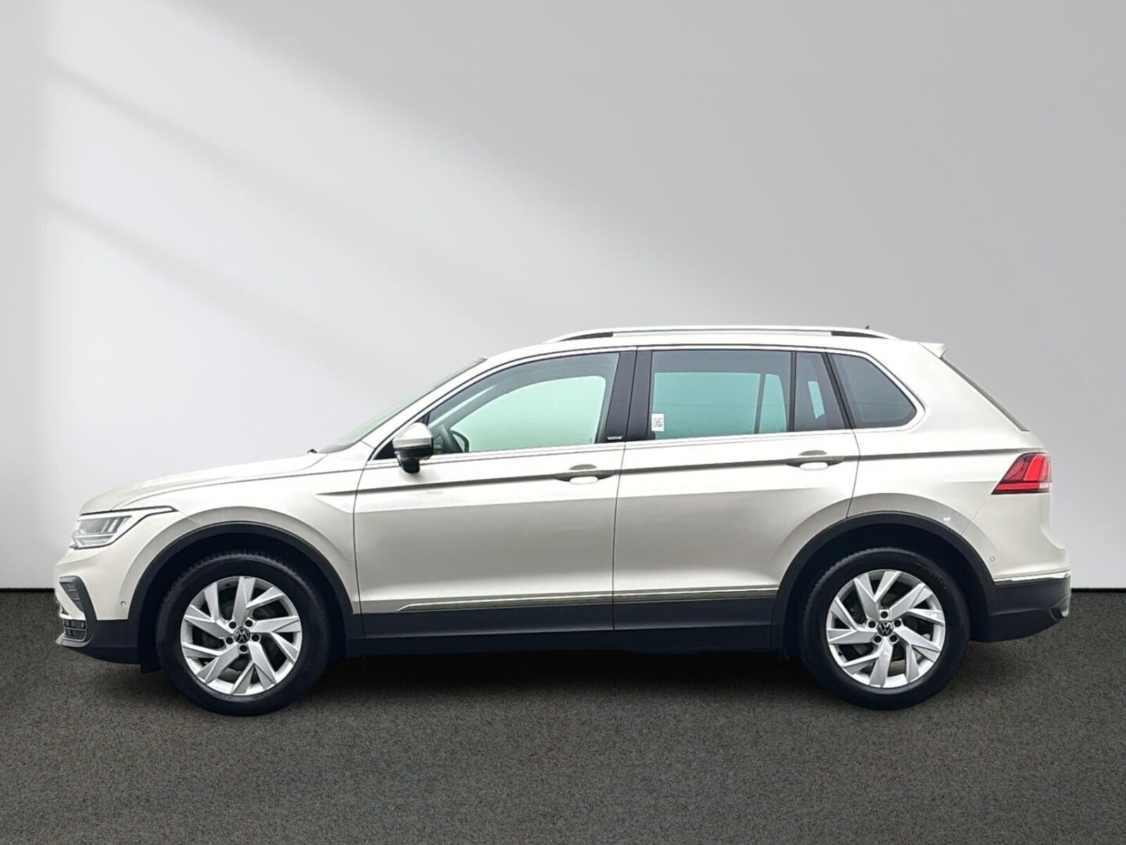 Volkswagen Tiguan – Bild 2