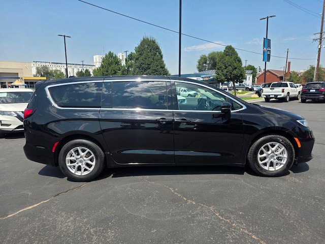 2024 Chrysler Pacifica