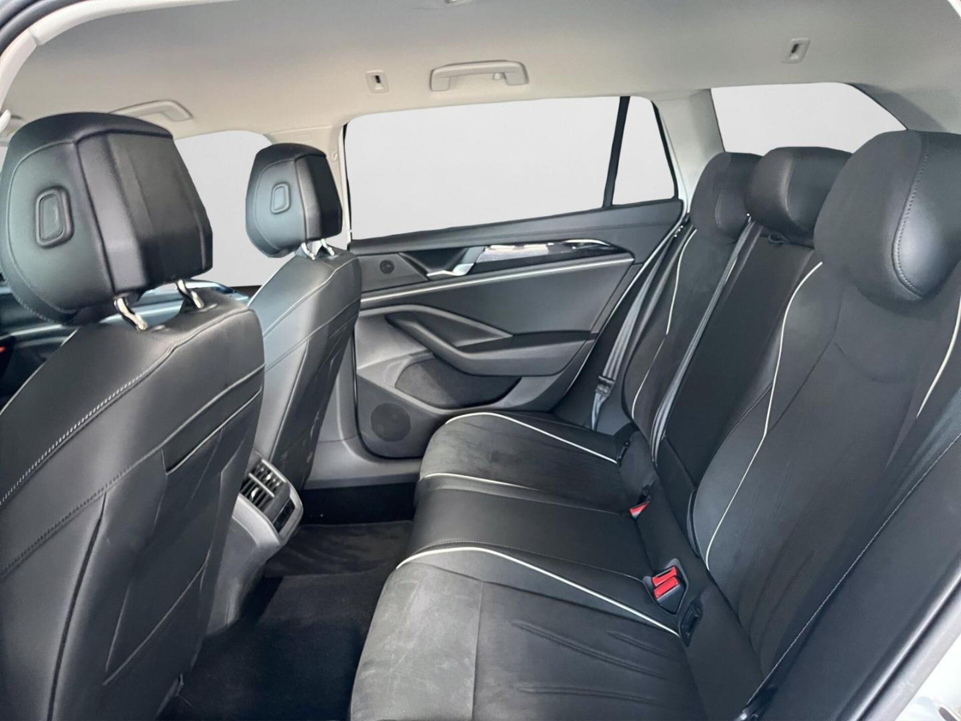 Volkswagen Passat Business
