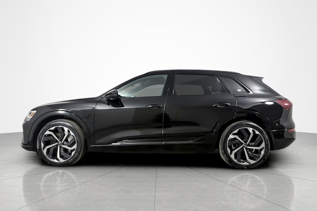 2024 Audi Q8 e-tron