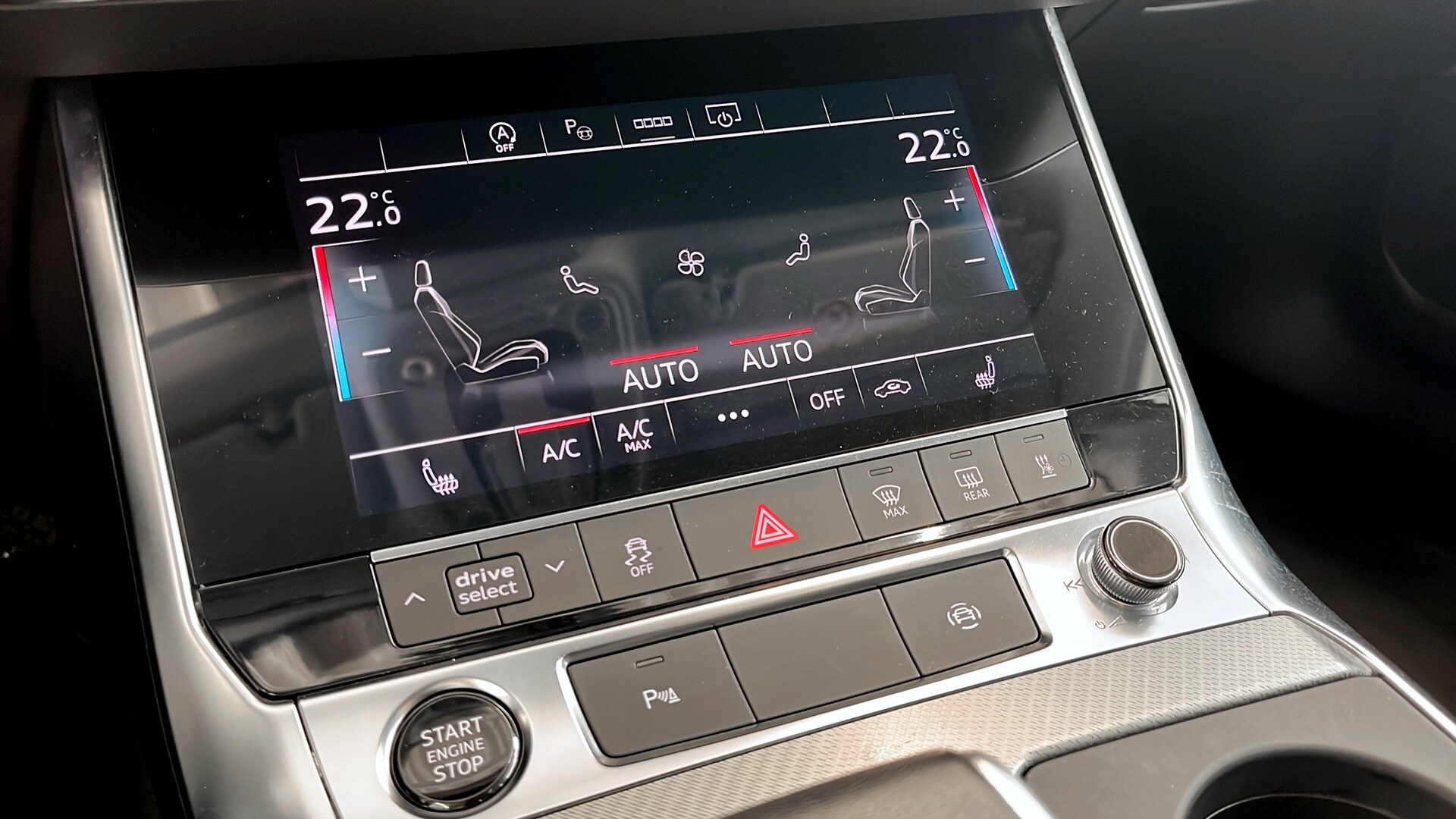 Bild som visar&nbsp;Audi A6 Avant&nbsp;A6 Avant 40 TDI quattro Proline Sport 204 hk S tronic - för mer information kontakta din Audi Partner