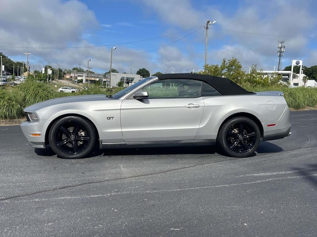 2010 Ford Mustang