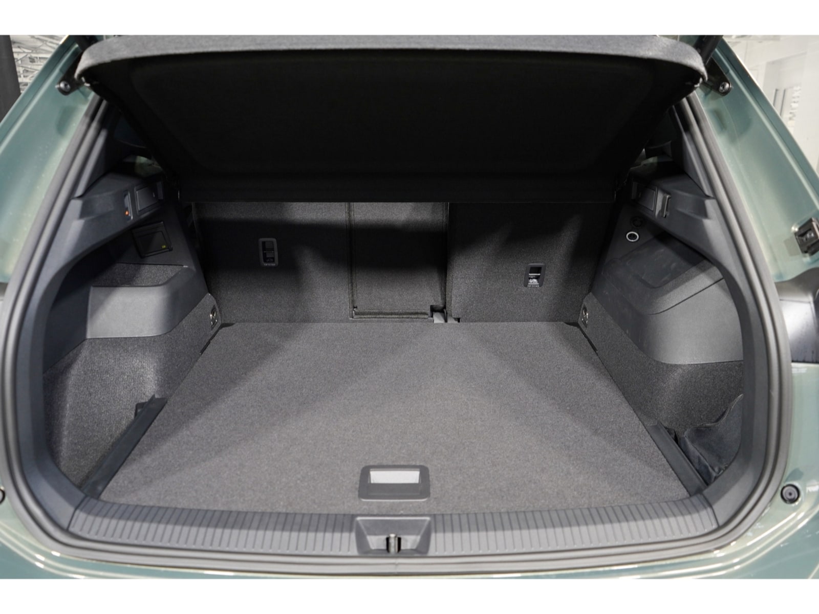 Volkswagen Tiguan – Bild 11