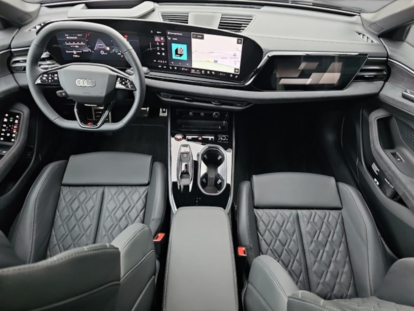 Bild über Audi A6 Limousine TDI quattro 150 kW S tronic - für weitere Informationen kontaktieren Sie den Audi Partner