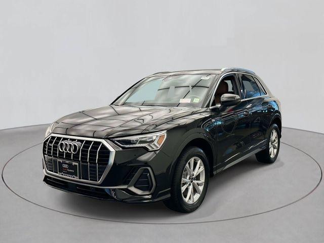 Photo of 2024 Audi Q3 SUV 