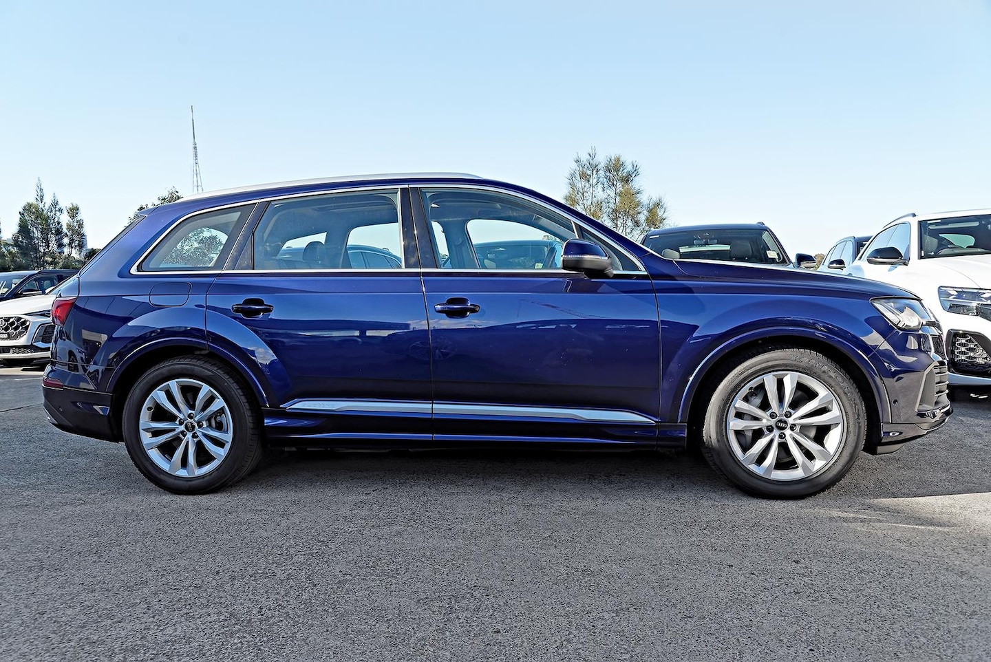 Image about Audi Q7 45 TDI quattro tiptronic