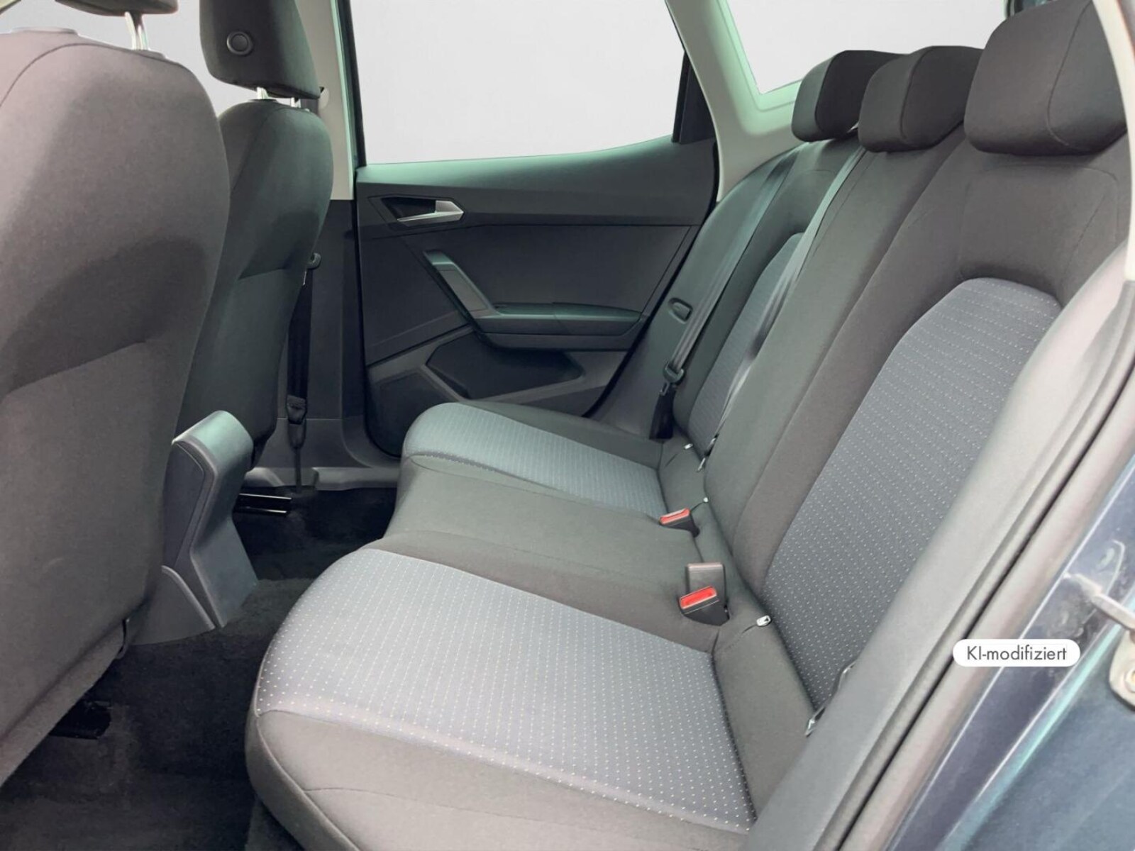 SEAT Arona – Bild 14