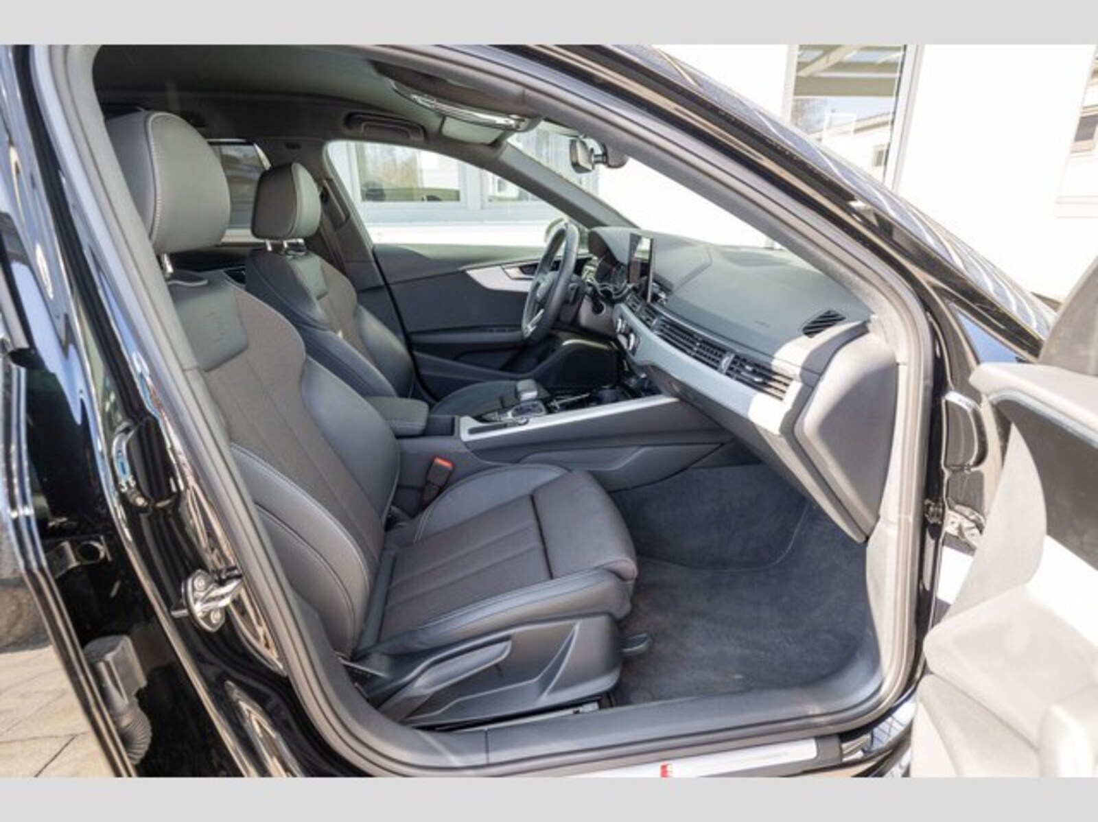 Audi A4 Avant – Bild 4