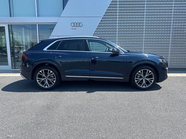 2026 Audi Q8