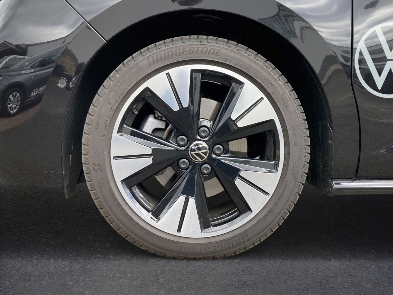 Volkswagen Multivan Langversion – Bild 7