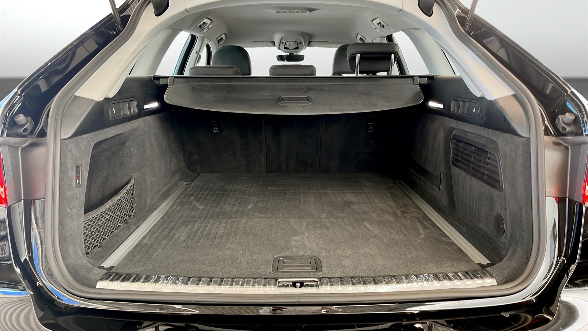 Bild som visar Audi A6 Avant A6 Avant 40 TDI quattro Proline Sport 204 hk S tronic - för mer information kontakta din Audi Partner