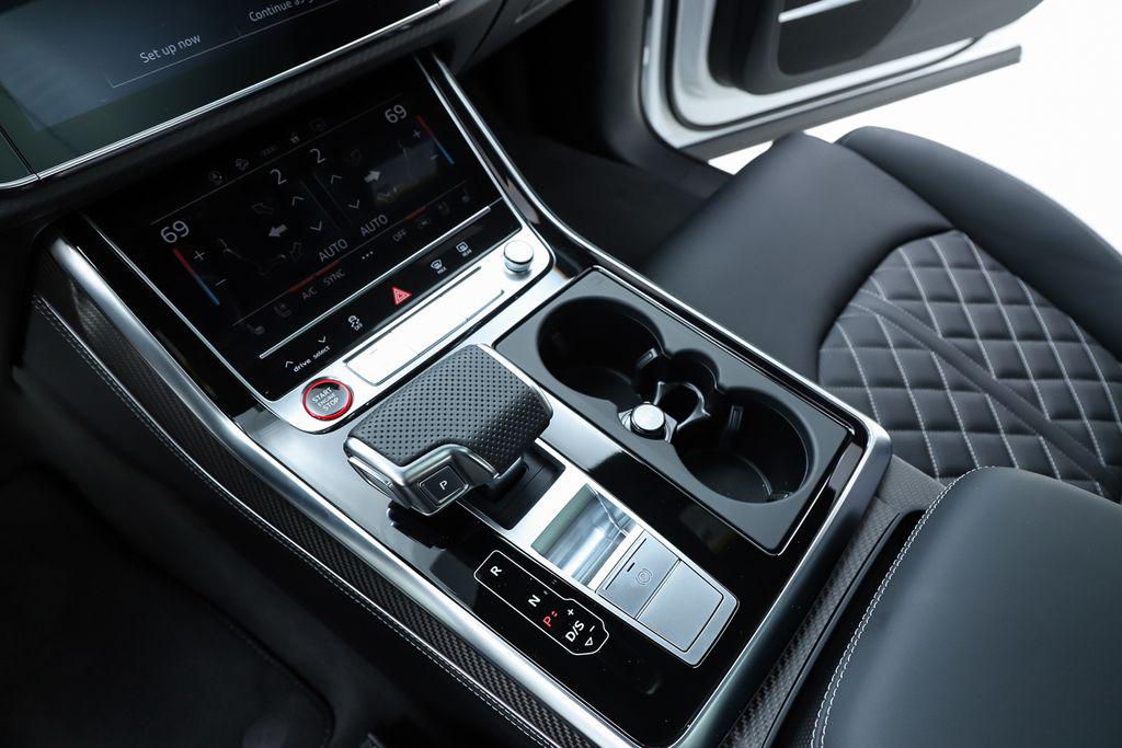 2026 Audi SQ7 Premium Plus - Photo 50