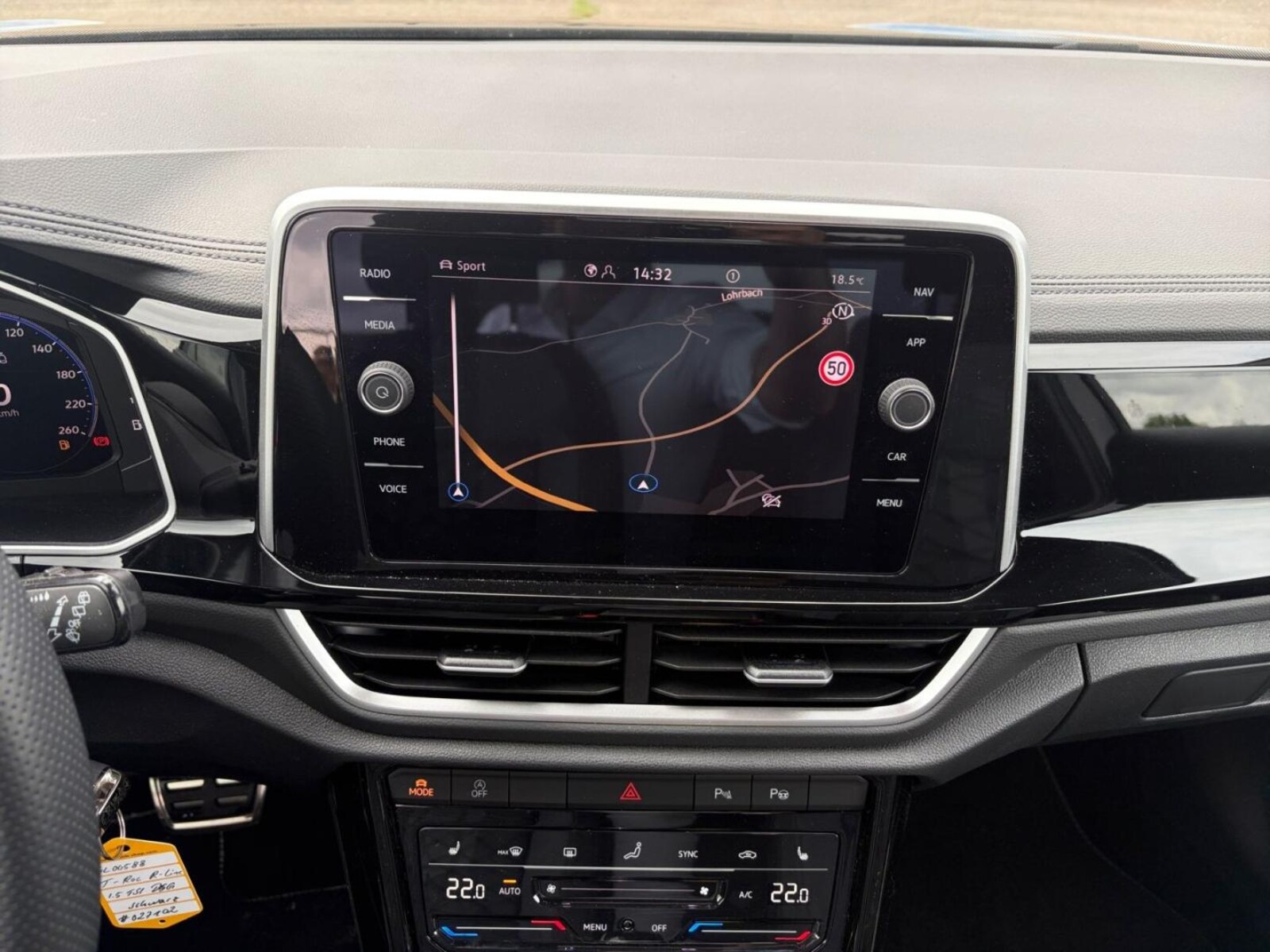 Volkswagen T-Roc – Bild 13