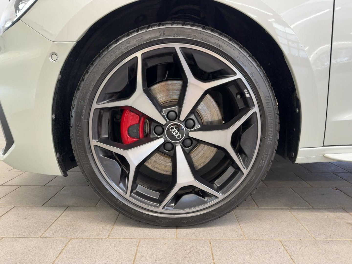 Bild über Audi A1 Sportback S line 40 TFSI S tronic - für weitere Informationen kontaktieren Sie den Audi Partner