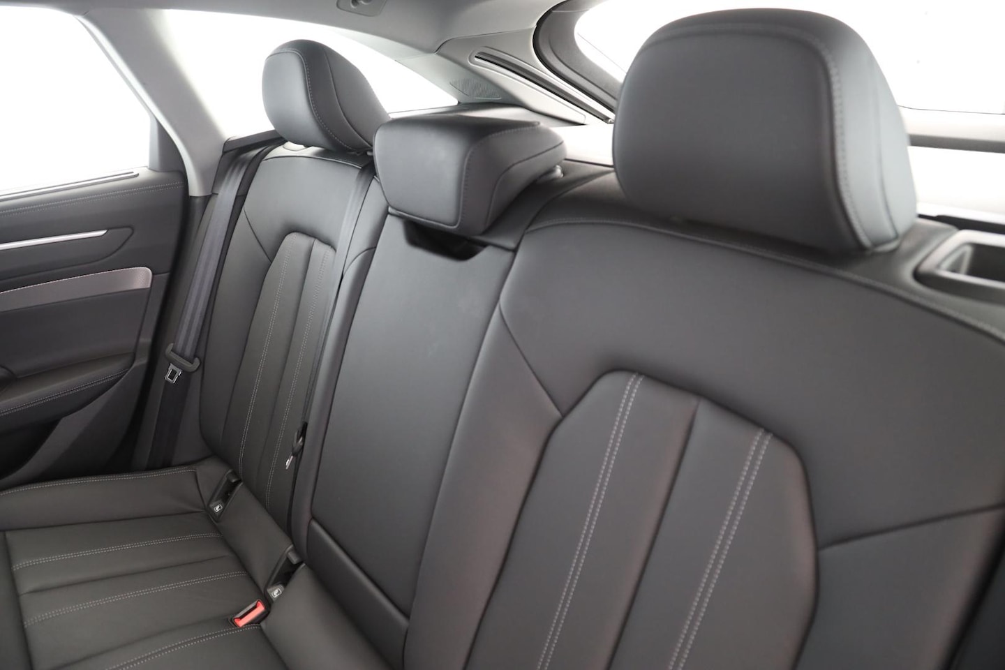 Bild über Audi A6 Avant TFSI 150 kW S tronic - für weitere Informationen kontaktieren Sie den Audi Partner