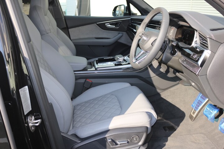 Image about Audi SQ7 SQ7 TFSI 373(507) kW(PS) tiptronic