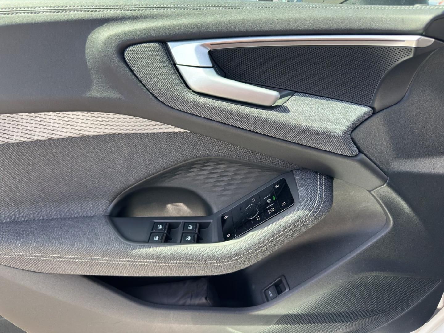 Bild über Audi A5 Avant TDI 150 kW S tronic - für weitere Informationen kontaktieren Sie den Audi Partner