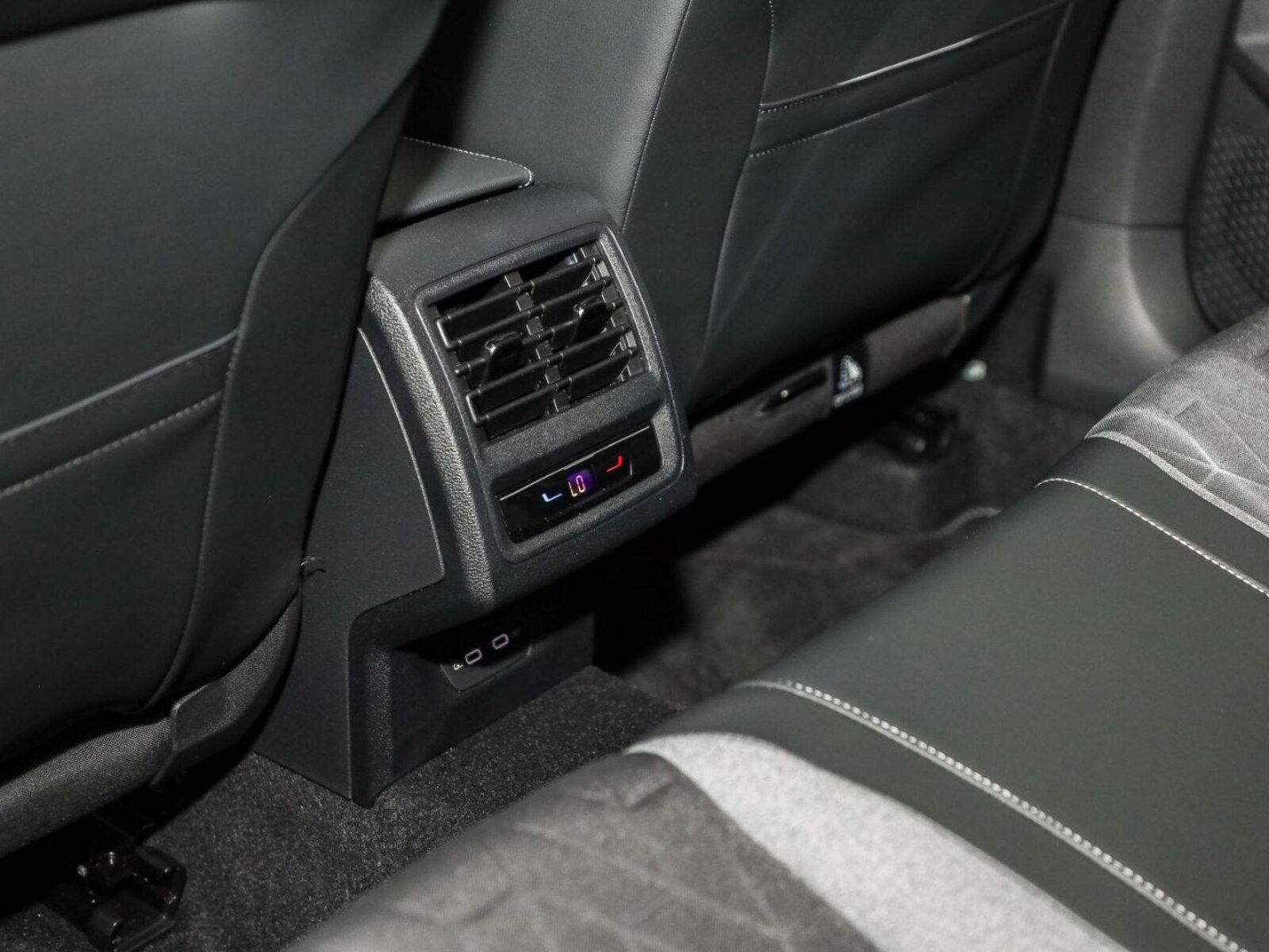 Volkswagen Golf – Bild 21