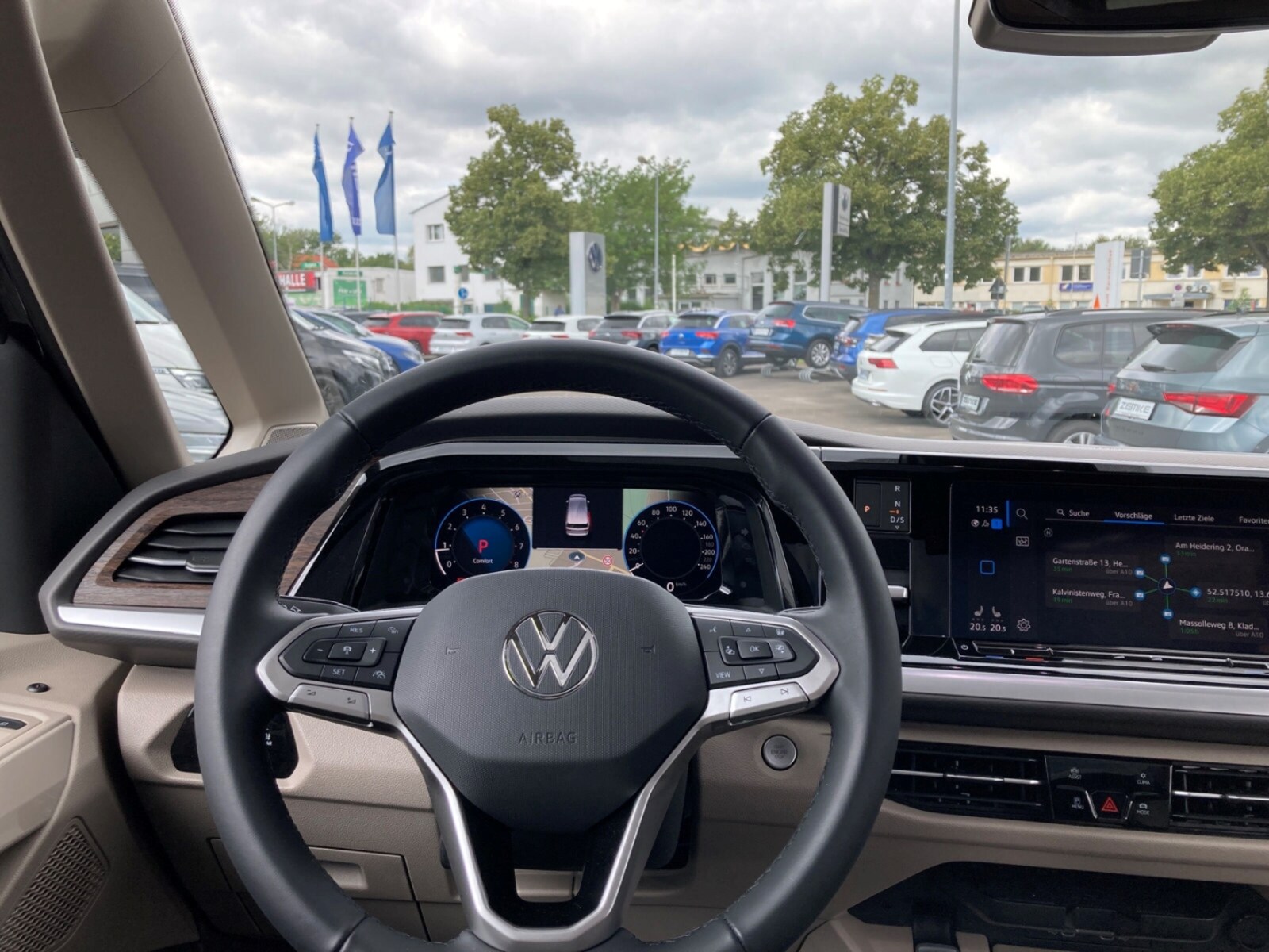 Volkswagen Multivan Langversion – Bild 10