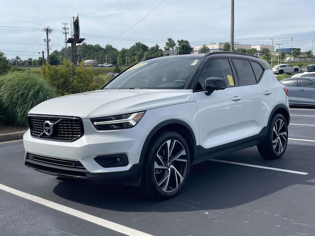 2020 Volvo XC40