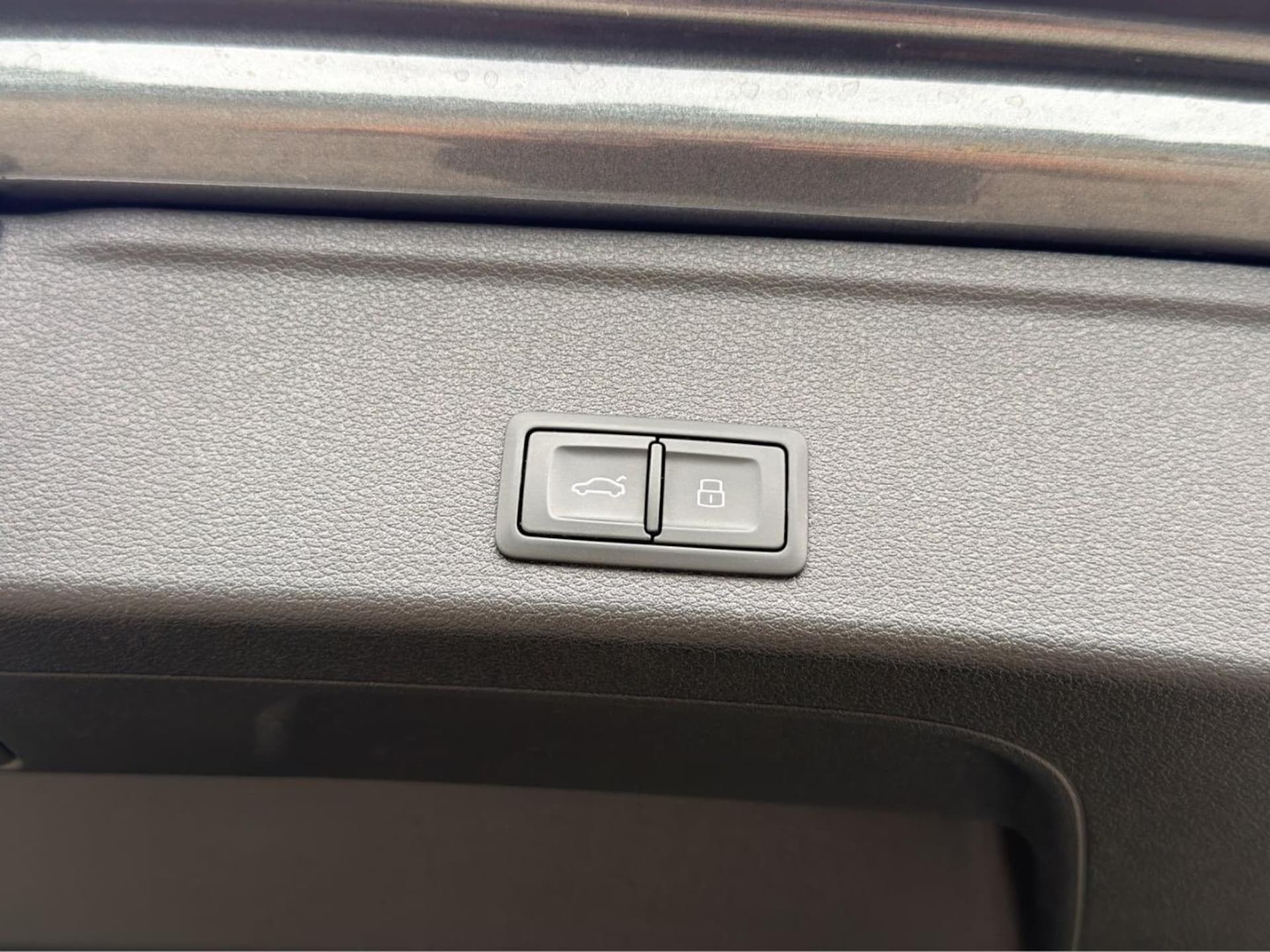Audi A4 Avant S line