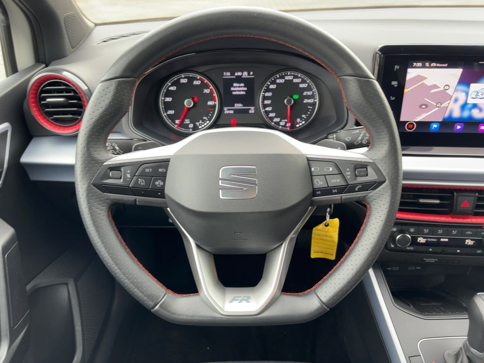 SEAT Arona FR