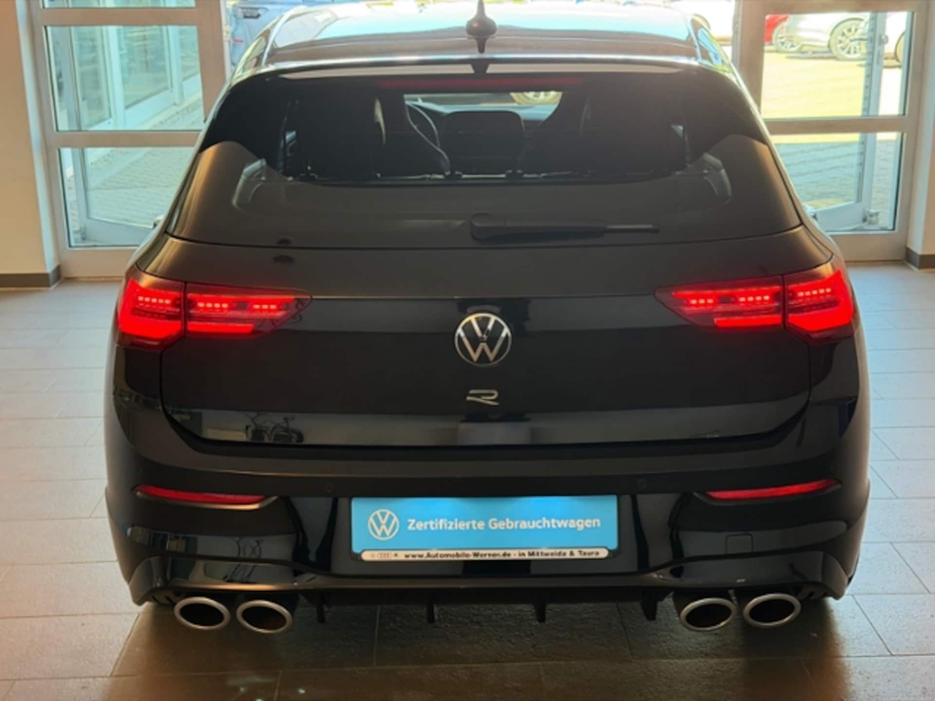 Volkswagen Golf R