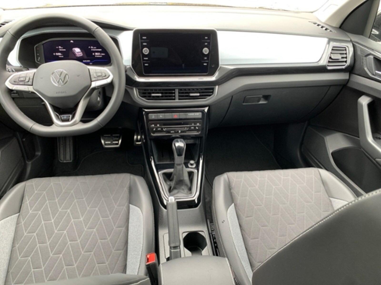 Volkswagen T-Cross – Bild 10