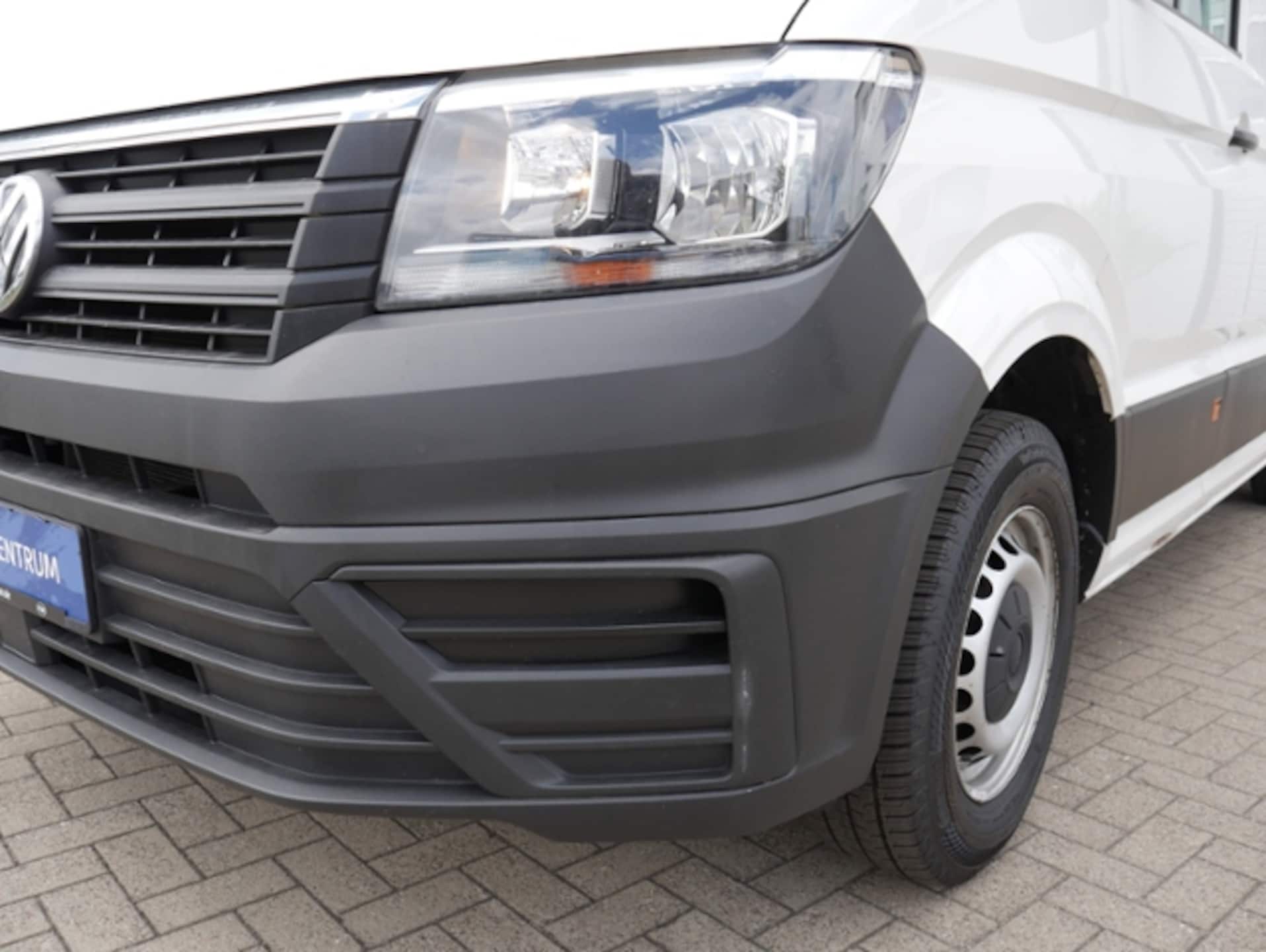 Volkswagen Crafter Kasten mittlerer Radstand