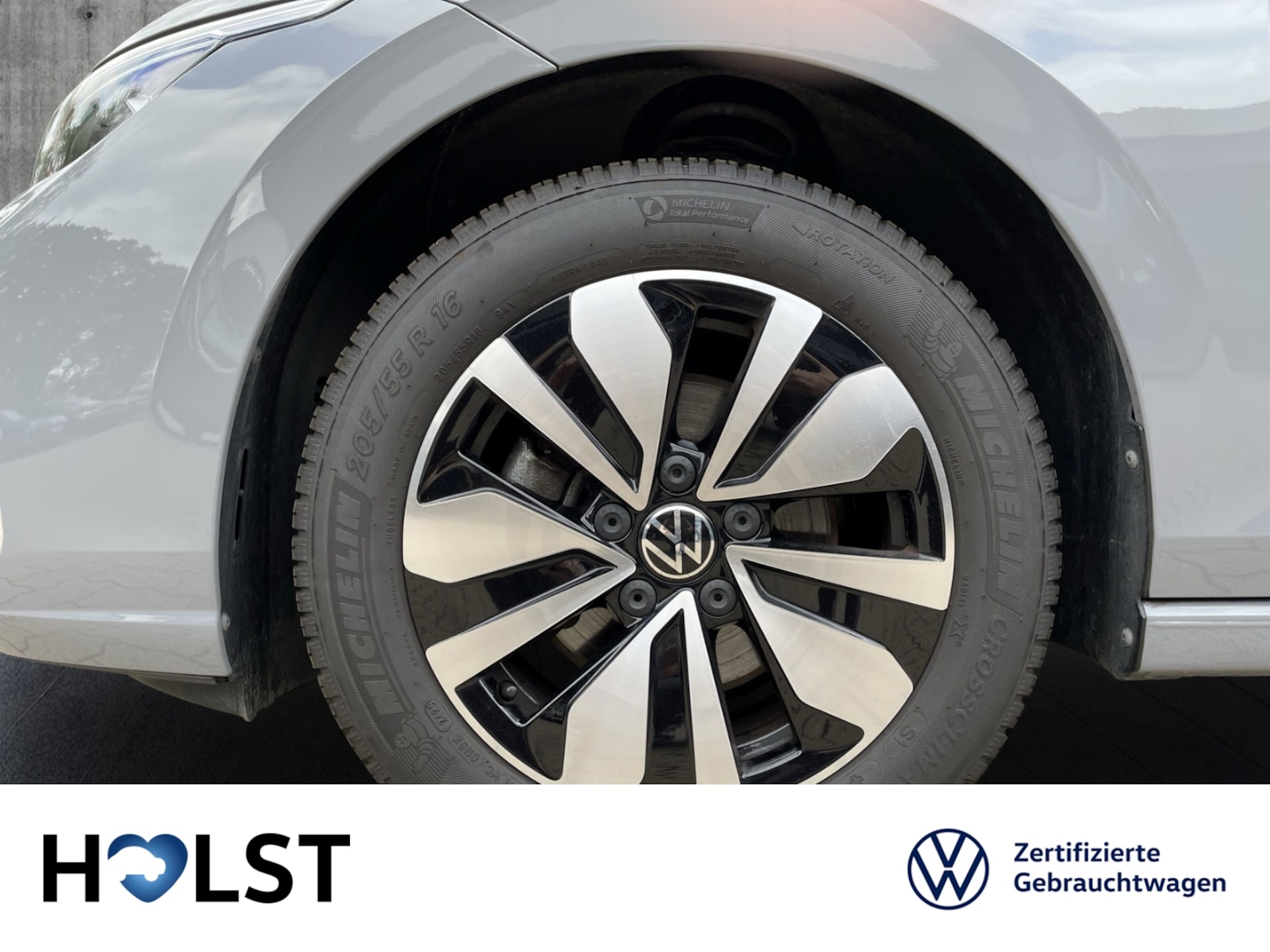 Volkswagen Golf Life