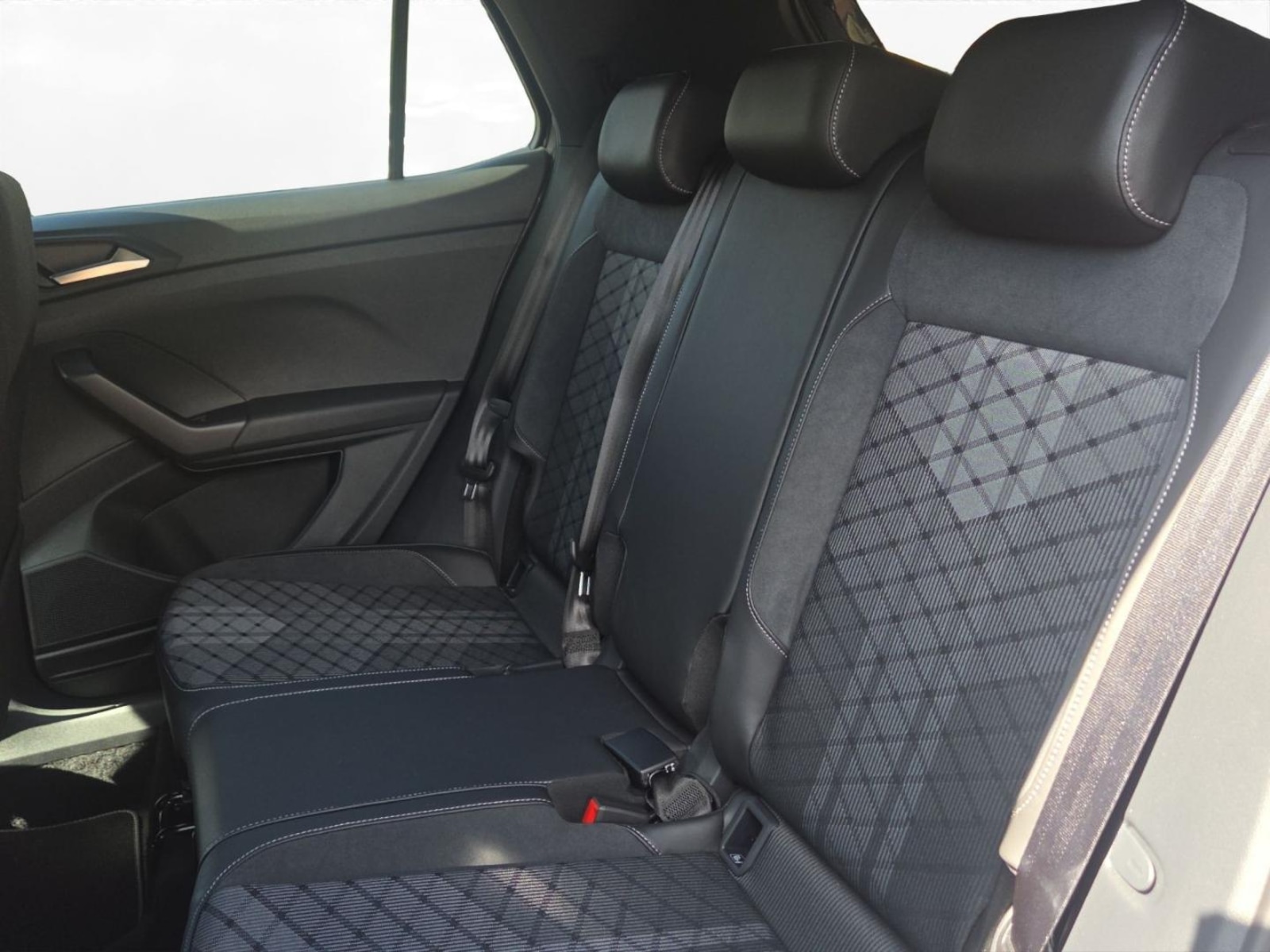 Volkswagen T-Cross – Bild 8