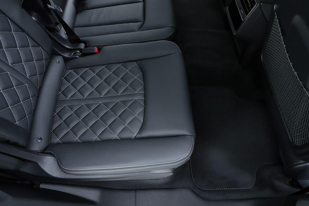 2026 Audi SQ7 Premium Plus - Photo 60
