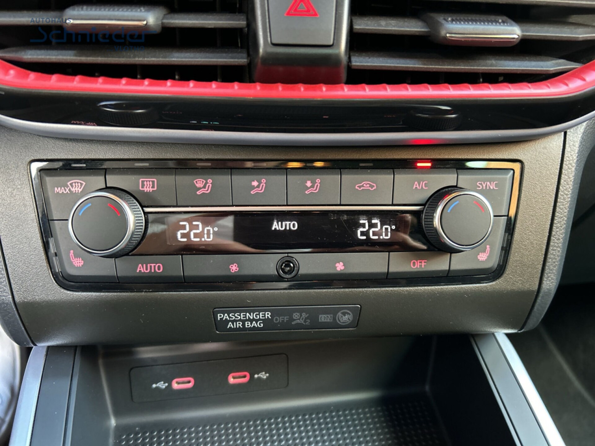 SEAT Arona FR