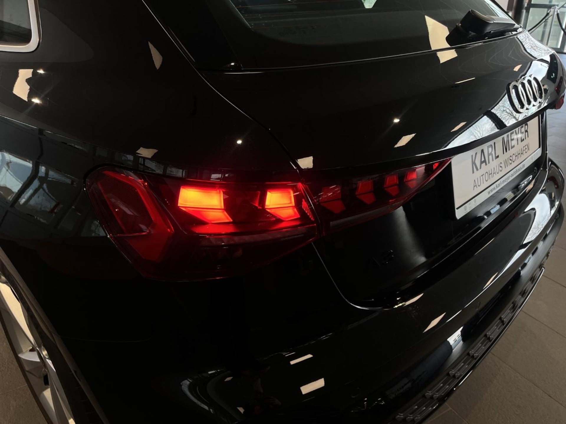 Audi A3 Sportback S line