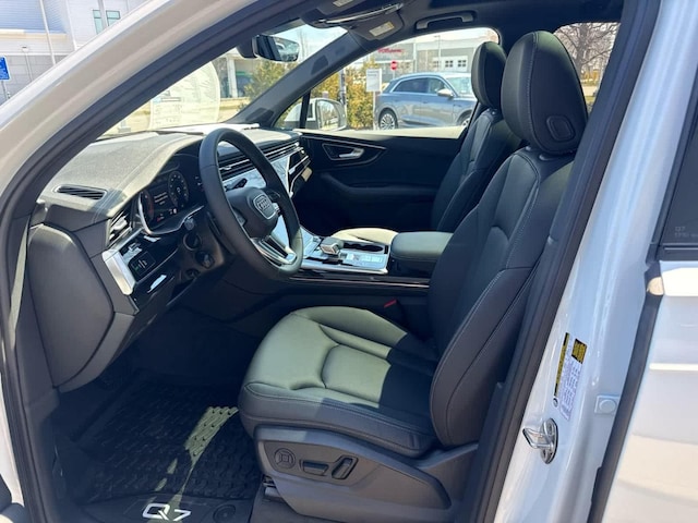 2026 Audi Q7 Premium Plus - Photo 8