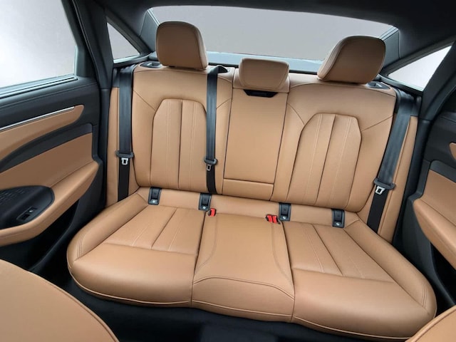 2026 Audi A6 Premium Plus - Photo 18