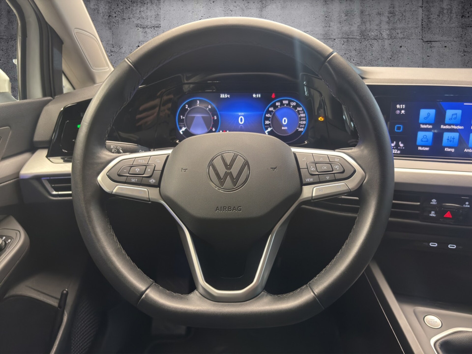 Volkswagen Golf Life