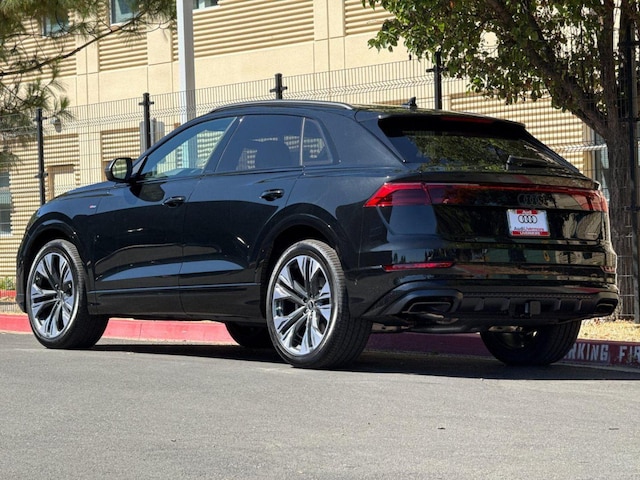 2026 Audi Q8