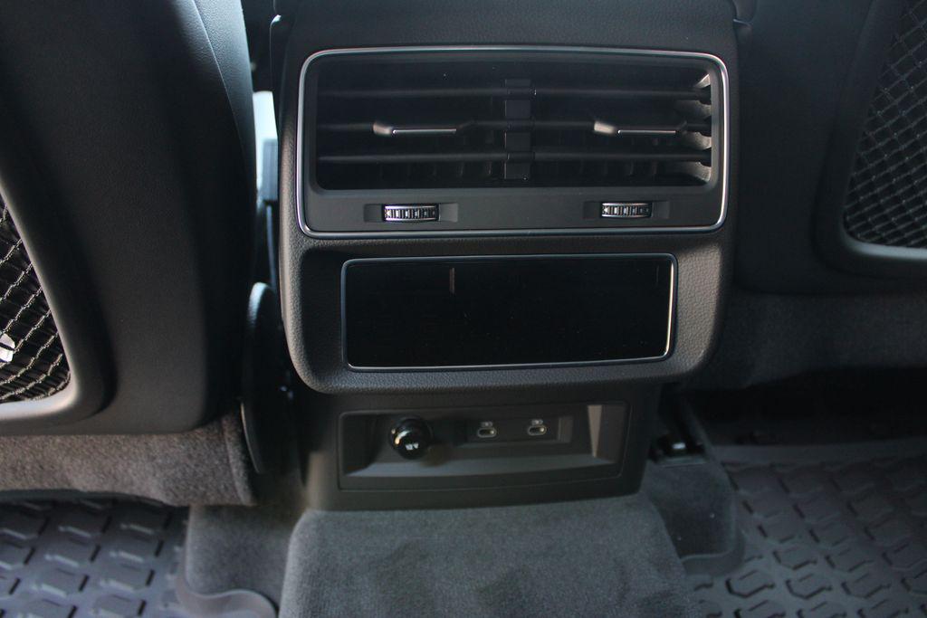 2025 Audi Q7 Premium Plus - Photo 41