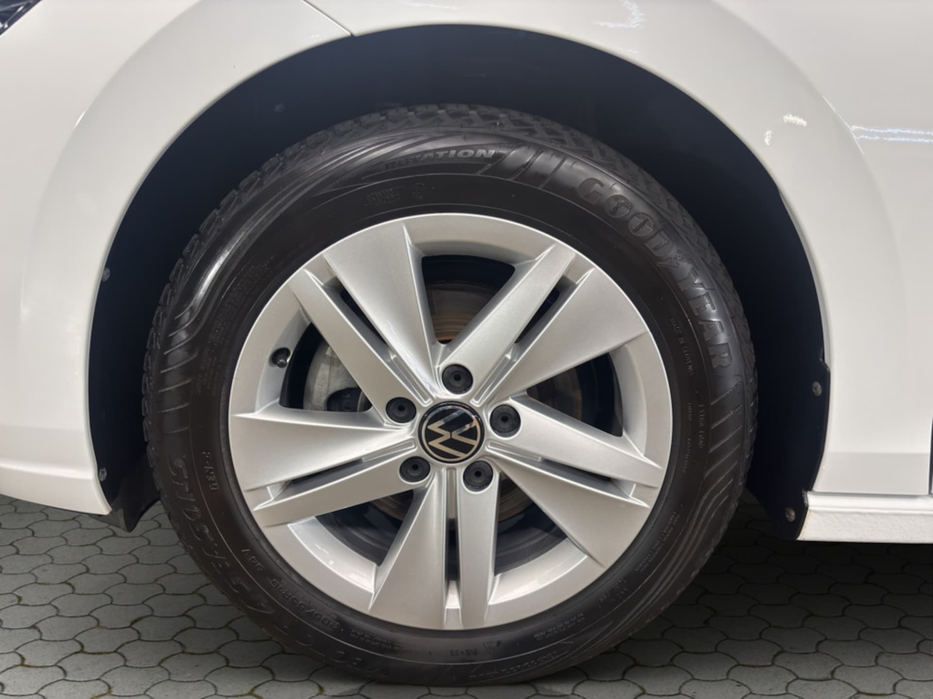 Volkswagen Golf Life