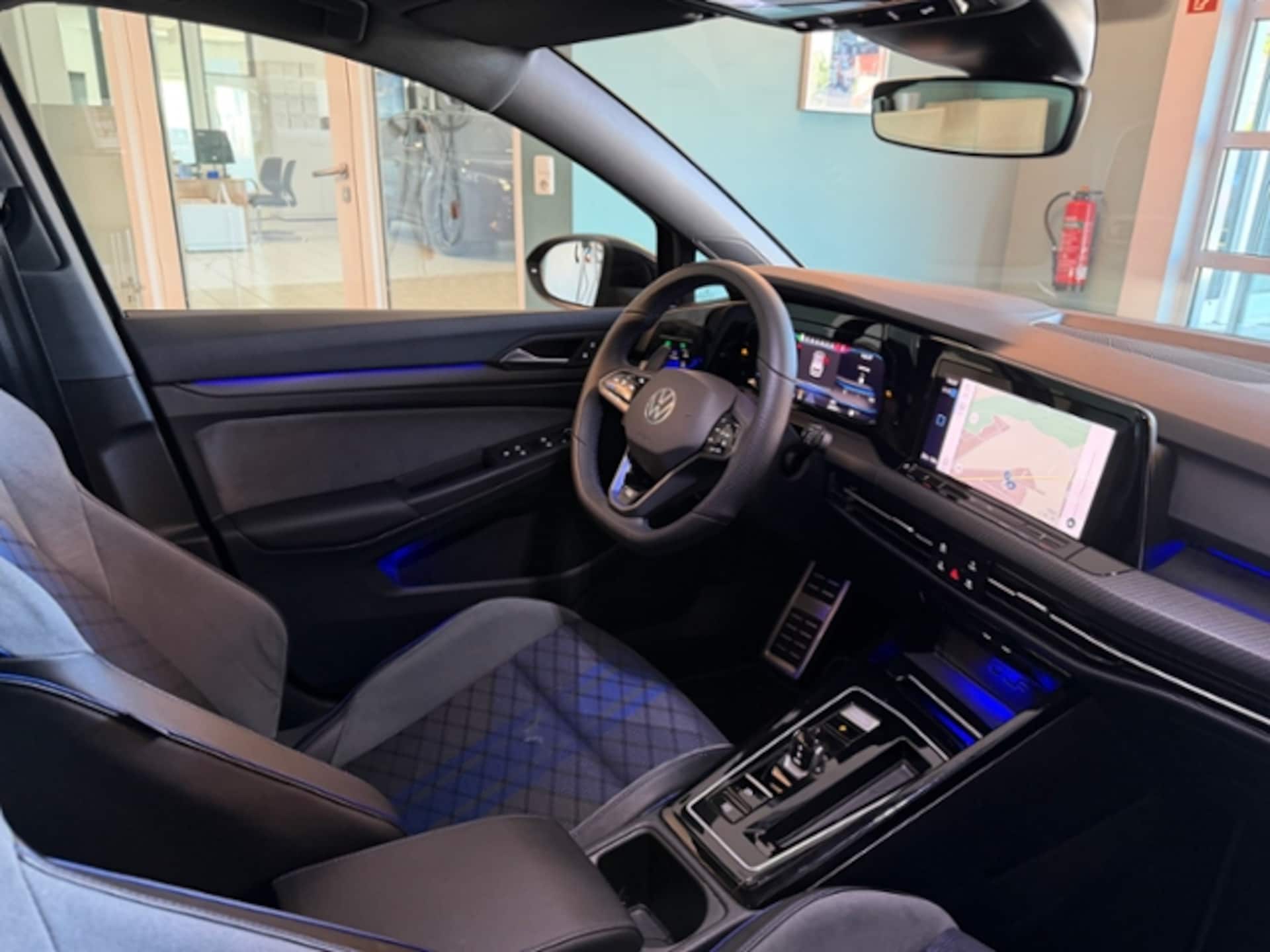 Volkswagen Golf R